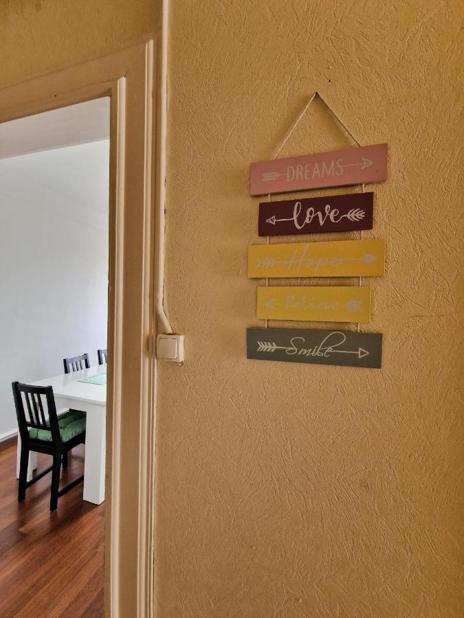 Nice Room 4 Minutes From Basel Shared Apartment Saint-Louis  Bagian luar foto